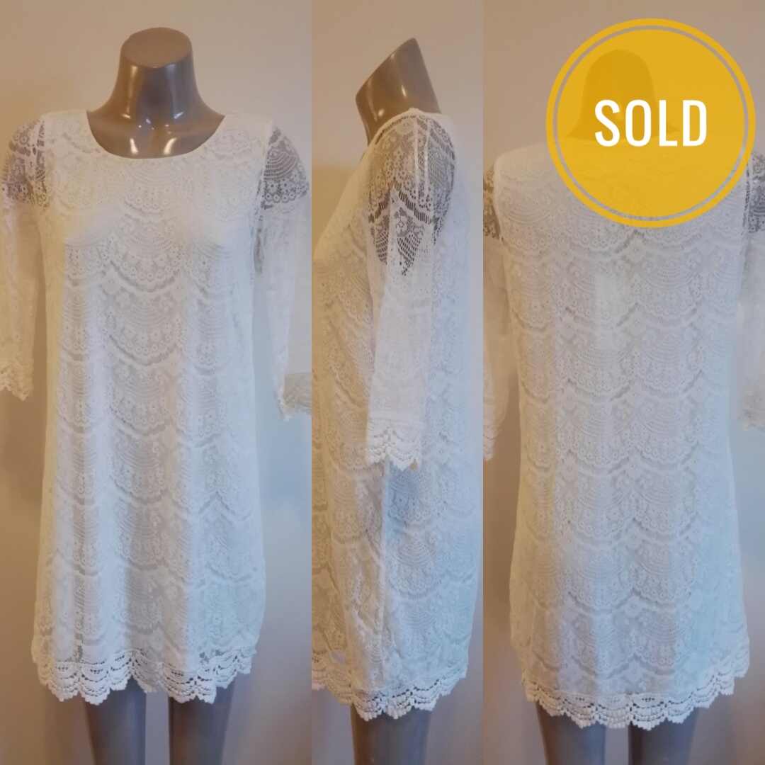 white lace dress size 20